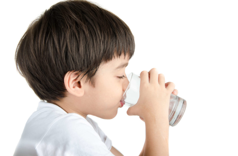 Nhu cầu về nước ở trẻ em theo độ tuổi