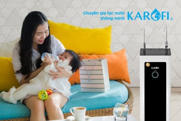 cho bé ăn dặm uống đủ nước