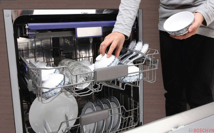 Lưu ý khi sử dụng máy rửa bát Bosch