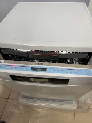 Hình ảnh thực tế của Máy rửa bát Bosch SMS88TW02M (2)